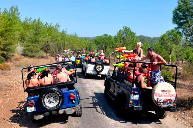 Jeep Safari 